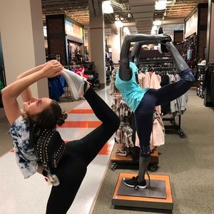 Meet your Posher, Olivia